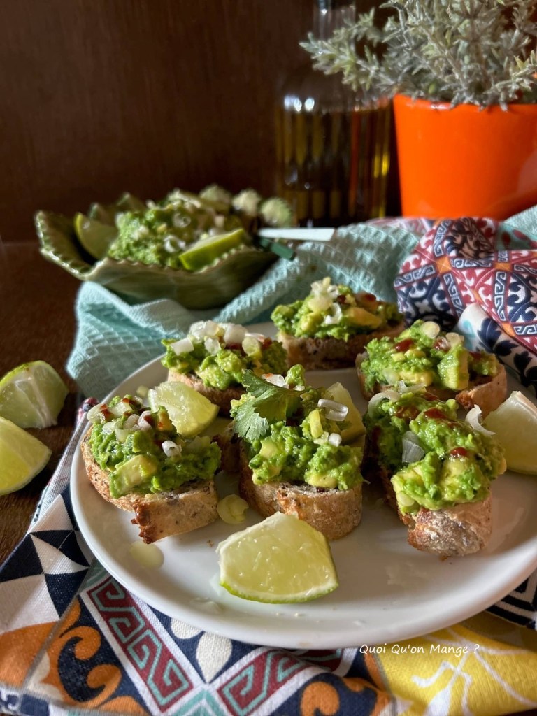 Avocado Toast aux Petits Pois et aux Herbes