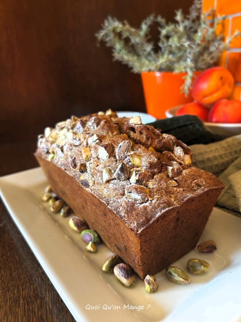 Cake Abricots, Dattes et Pistaches